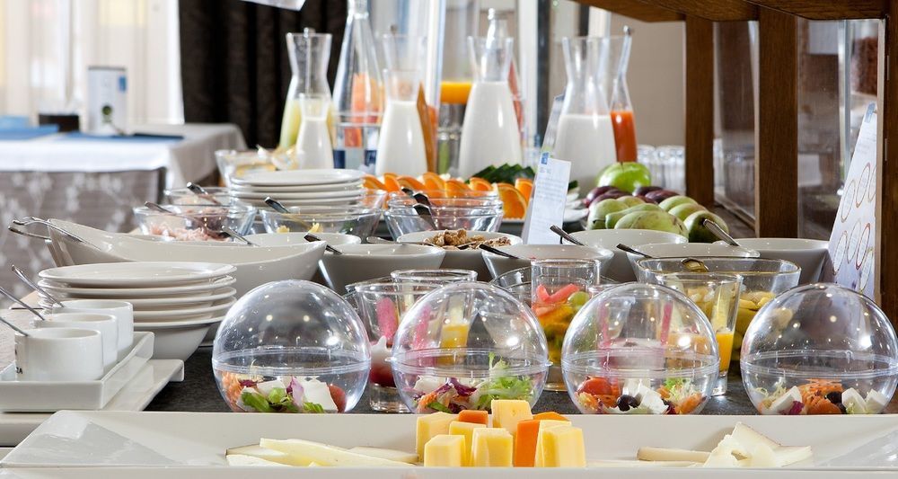 Up Rooms Vic Hotel Zewnętrze zdjęcie