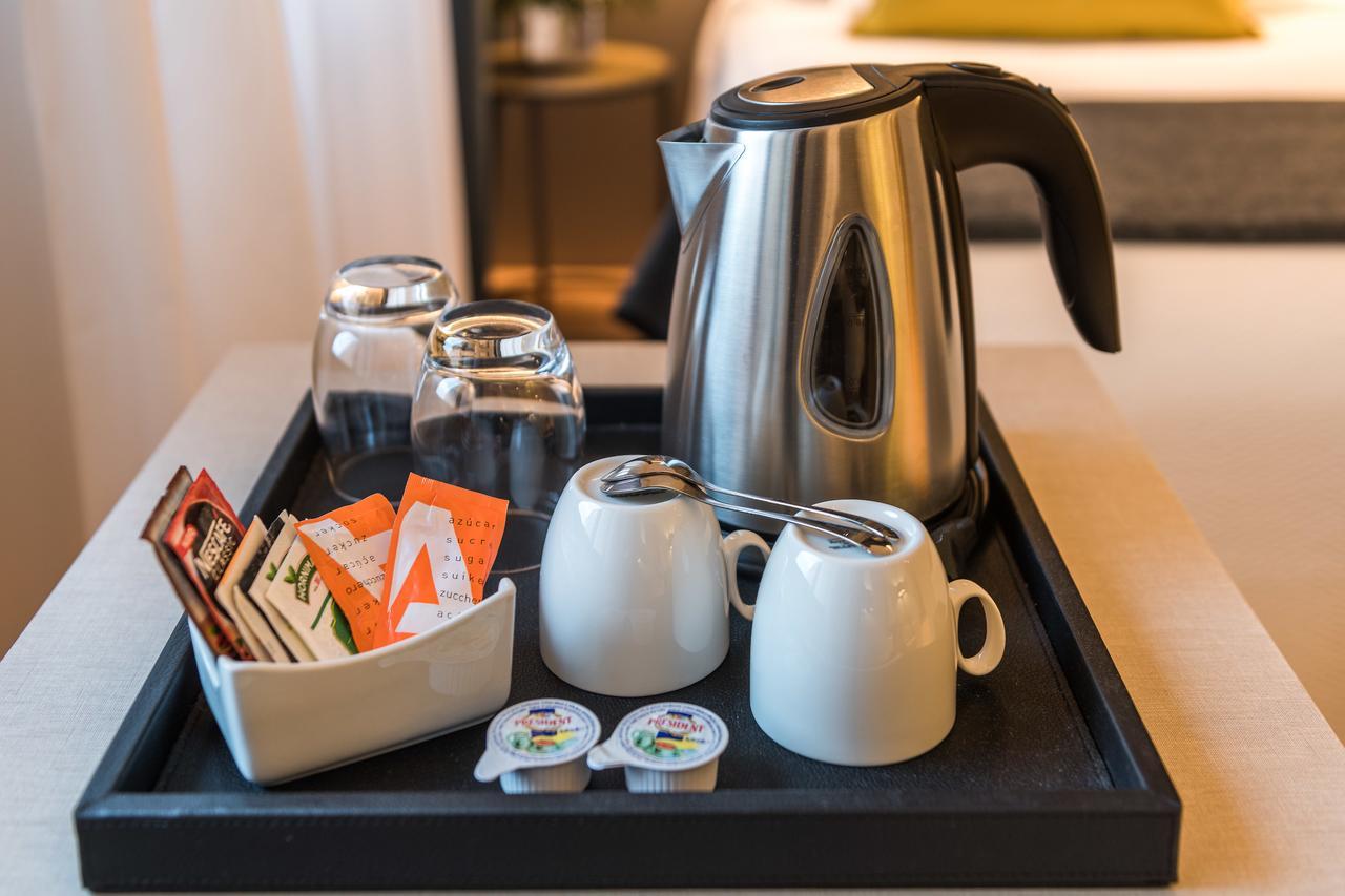 Up Rooms Vic Hotel Zewnętrze zdjęcie