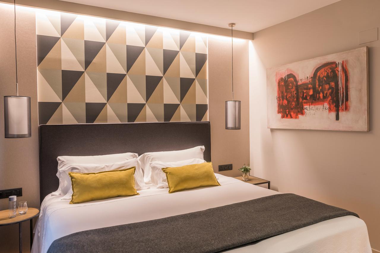 Up Rooms Vic Hotel Zewnętrze zdjęcie