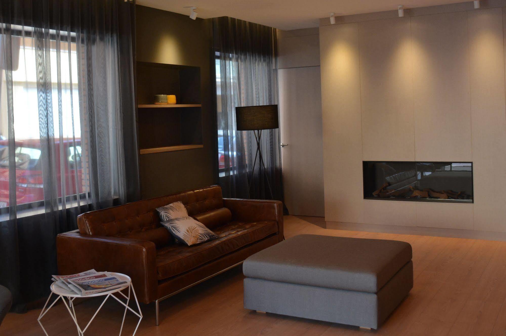 Up Rooms Vic Hotel Zewnętrze zdjęcie